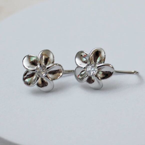 New Silver 925 Flower Earrings with Center Rhinestone   E33 - Picture 2 of 4
